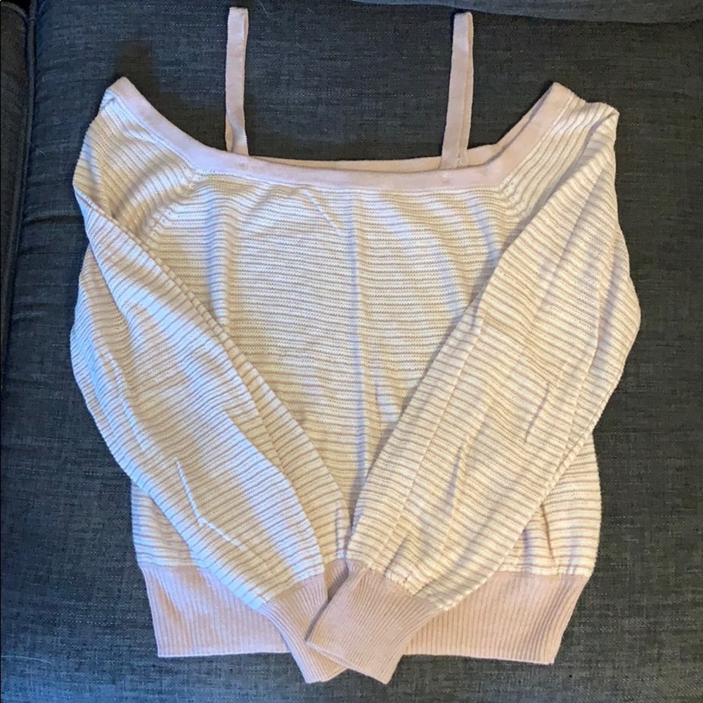 Striped lightweight off the shoulder sweater 💕